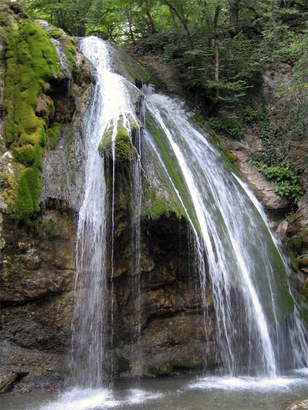 Водопад Джур-Джур иллюстрация 1