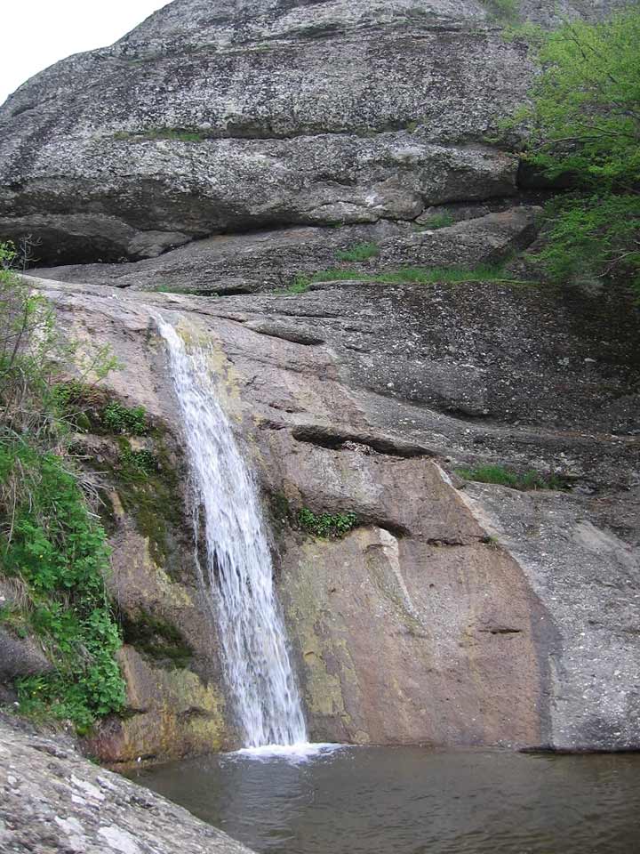 Водопад Джурла иллюстрация 2